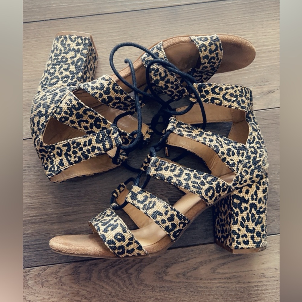Leopard Lace Up Chunky Heels Size 8